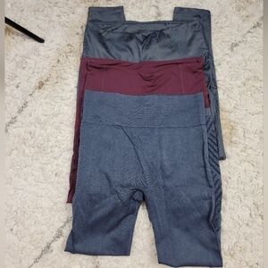 Charlie Fresh size Large leggings lot